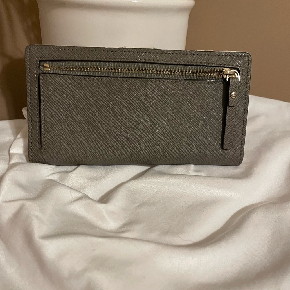 Kate Spade Gray Wallet - Picture 2 of 7